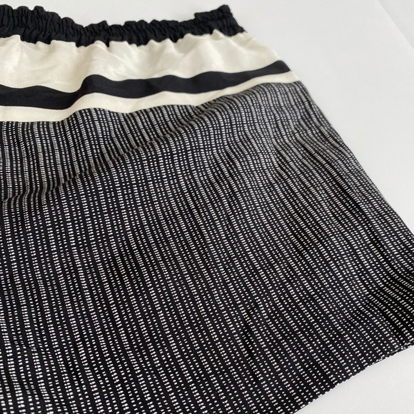 VINCE MIXED STRIPE PRINT SILK SHORTS, BLACK/IVORY - Picture 12 of 14